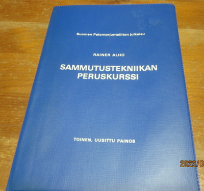 Sammutustekniikan peruskurssi 1973