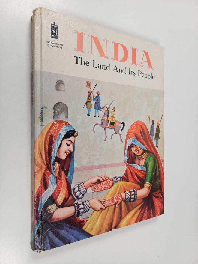 Swarn Khandpur : India : the land and its people