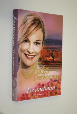 Jude Deveraux : Tie unelmiin