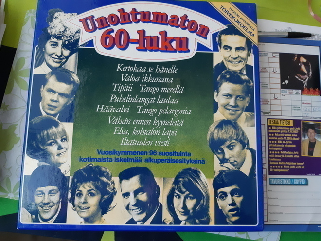 60- luvun suosikit ...monen monta kansiossa ...katso kuvat .