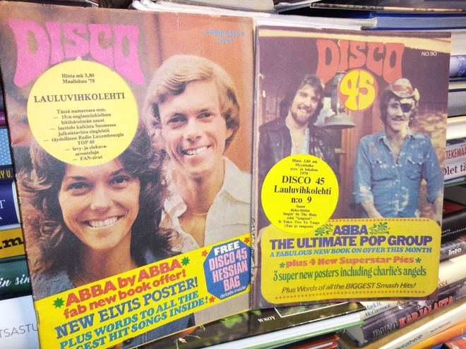 2 kpl DISCO lauluvihkolehti V. 1978 ( SIS POSTIKULU)