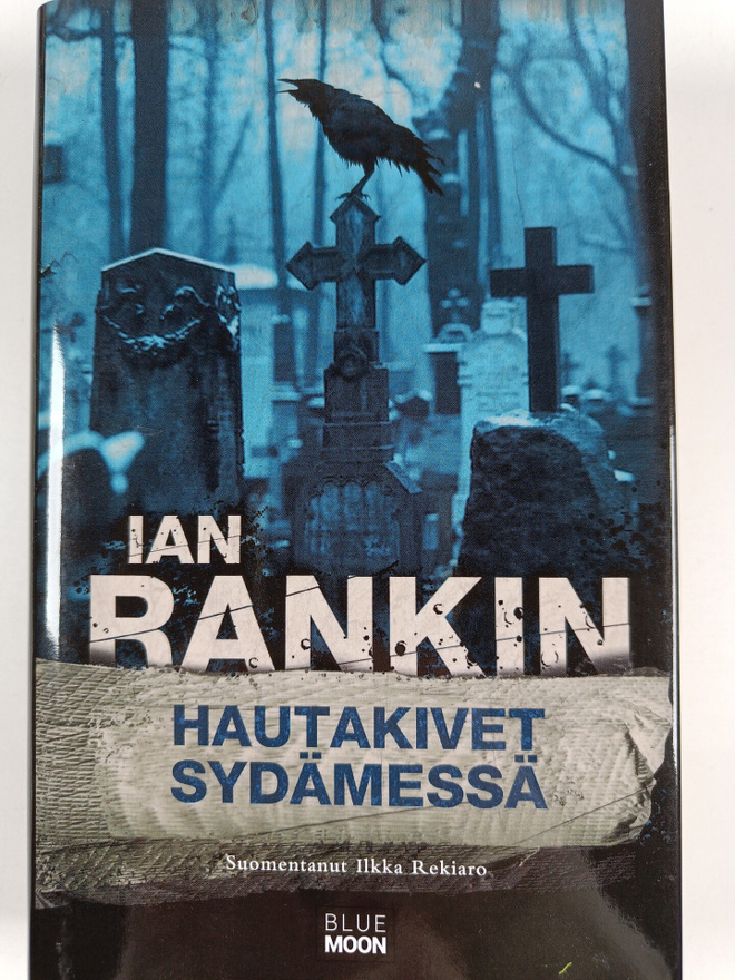Ian Rankin : Hautakivet sydämessä