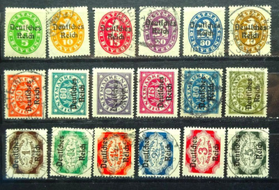 SAKSA 40."DIENSTMARKEN" HYVÄ 18 KPL * KOKO SARJA V. 1920