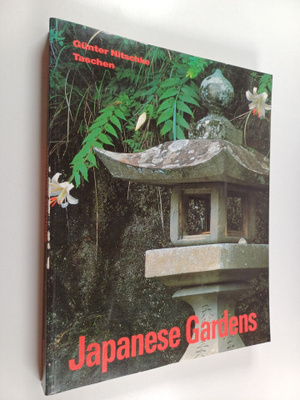 Gunter Nitschke : Japanese gardens : right angle and natu...