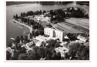 Hämeenlinna / Aulanko:ilmakuva hotellista ( Albin Aaltonen )