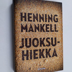 Henning Mankell : Juoksuhiekka - pikkukuva 1