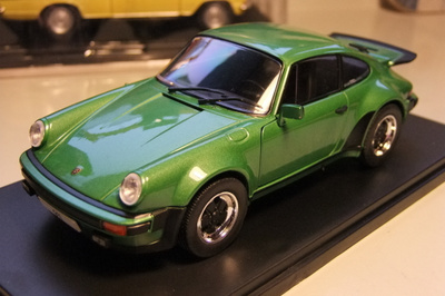 Porsche 911 turbo 930 -74 1:24 ALE!
