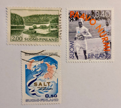 Pieni postimerkki erä