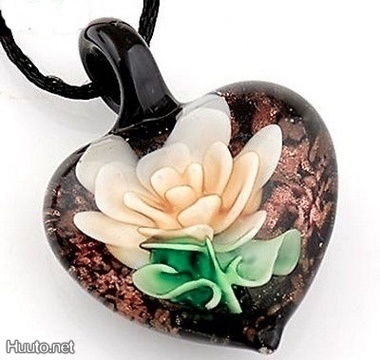 970 .. Murano Kaunis Lampwork Taidelasi .. Kaulakoru