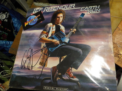 LEE RITENOUR - EARTH RUN M-/M- LP NIMMARILLA