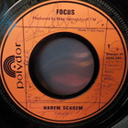 FOCUS - HAREM SCAREM 7" + KOKO BÄNDIN NIMMARIT - pikkukuva 4