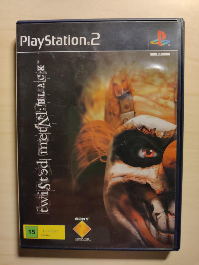 Twisted metal: Black / PlayStation 2-peli (PAL)