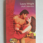Harlequin, Laura Wright: "Jäljet hiekassa" - pikkukuva 1