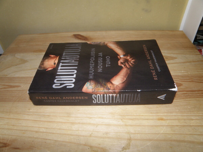 Rene Dahl Andersen Soluttautuja (nidottu)