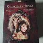 Kaunotar ja hirviö UUSI - pikkukuva 1