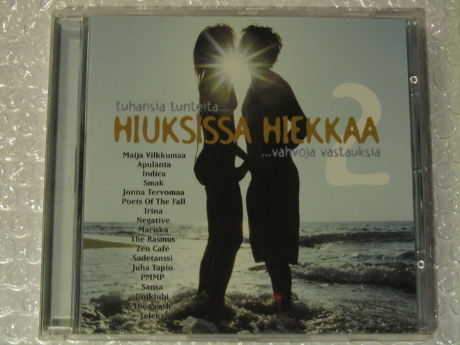 Kokoelma • Hiuksissa Hiekkaa 2 CD