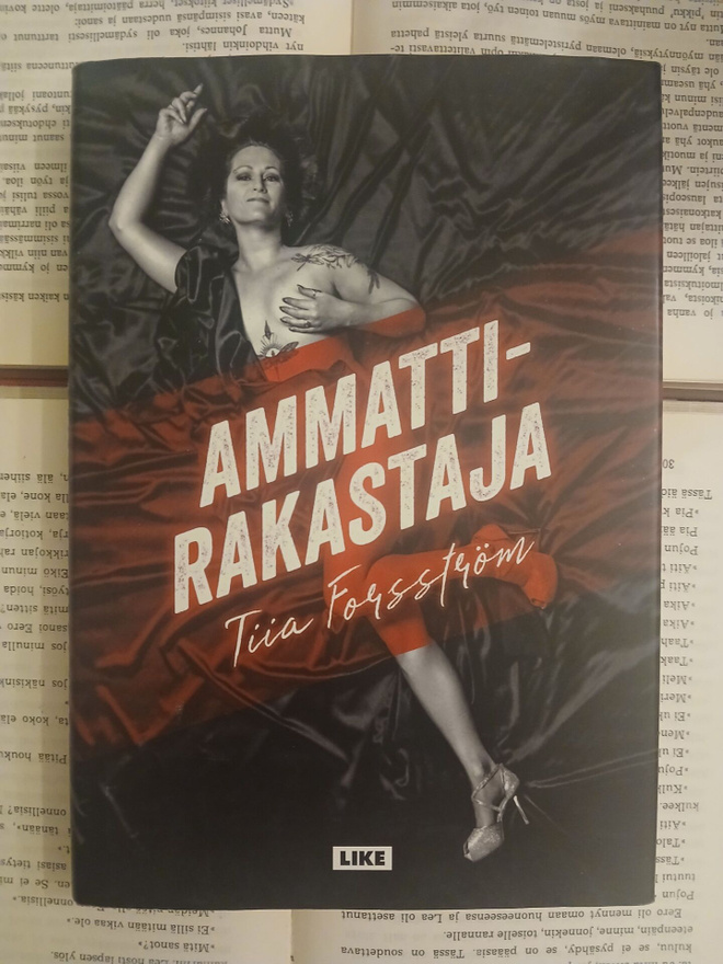 Tiia Forsström - Ammattirakastaja (sid.)