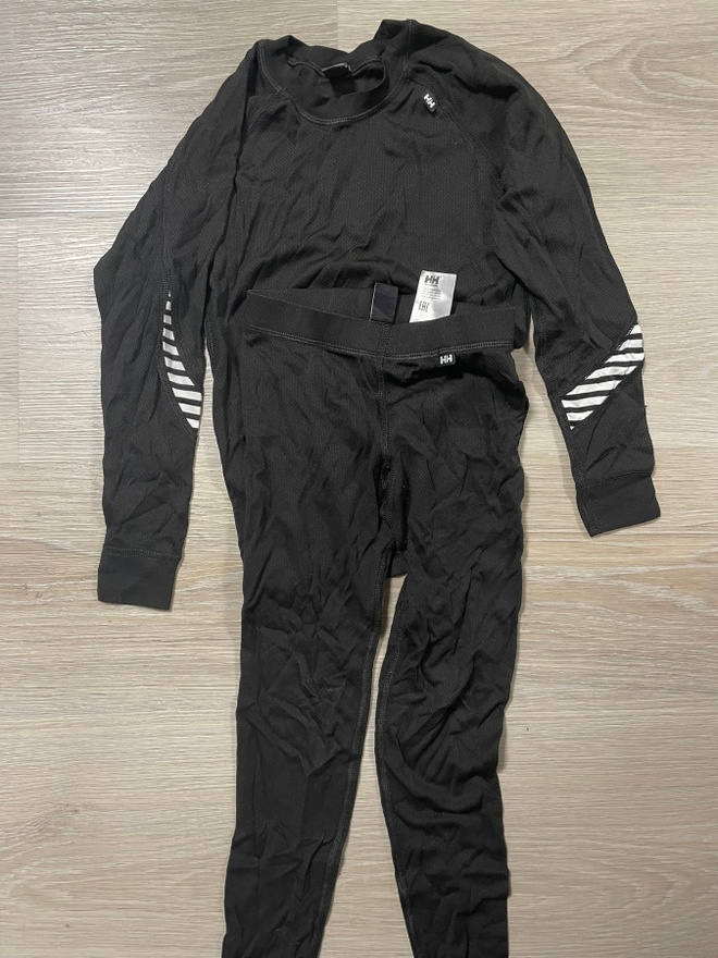 Helly Hansen lasten tekninen aluskerrasto koossa 128.