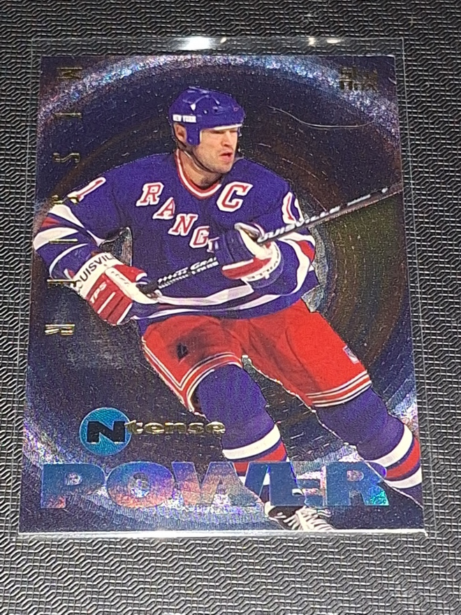1995-96 Skybox E-Motion Ntense Power #3 Mark Messier