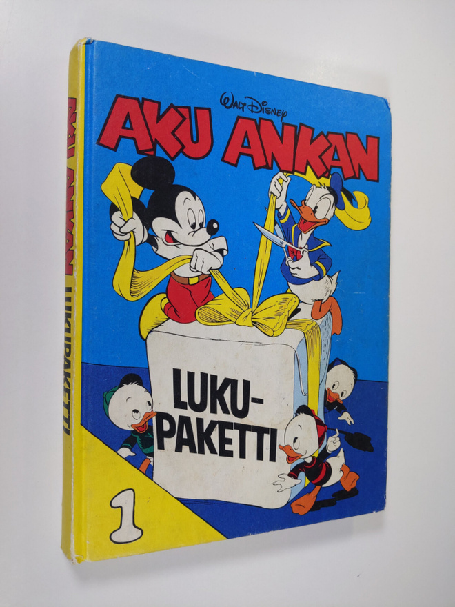 Walt Disney : Aku Ankan lukupaketti 1
