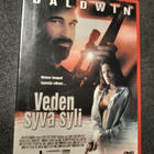 Veden syvä syli - pikkukuva 1