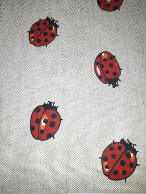 Leppäkerttu kuvio pellava kangas 260x150cm