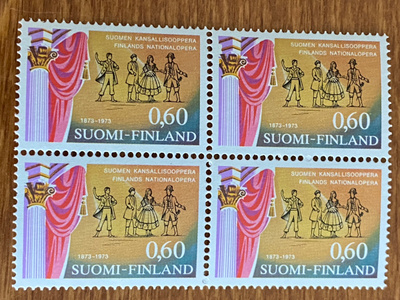 SUOMEN KANSALLISOOPPERA 100 VUOTTA NELIÖ**