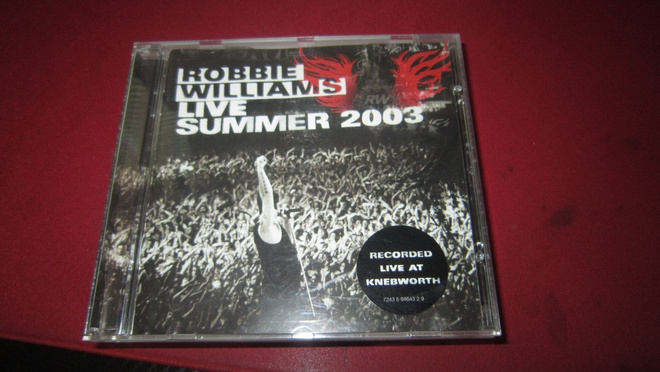 Robbie Williams – Live Summer 2003