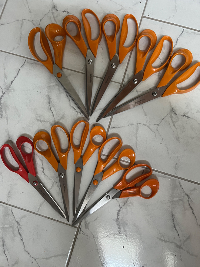 10 kpl Fiskars saksia