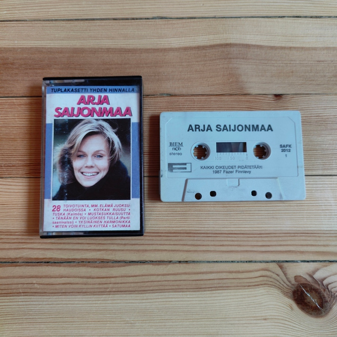 Arja Saijonmaa - Arja Saijonmaa (28 Toivotuinta) c-kasetti