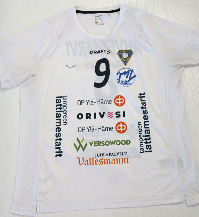 OrPo Game Worn -pelipaita #9 Siiri Ahvenjärvi (koti)