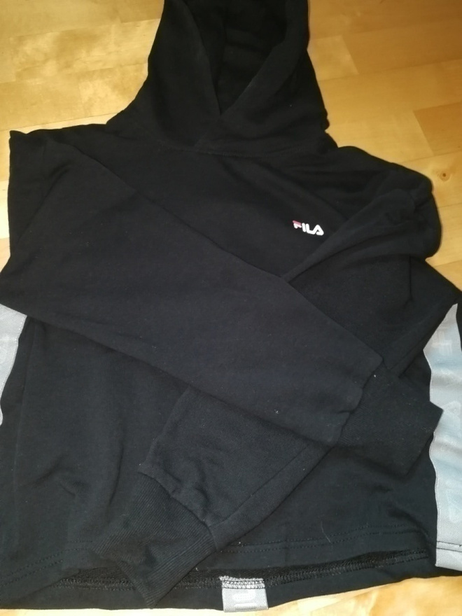 fila lyhyt huppari 158/164