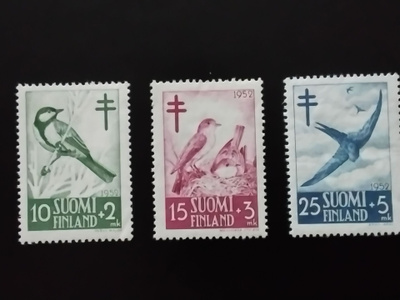 1952 tub lintuja **