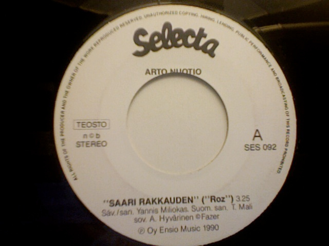 ARTO NUOTIO  ::  SAARI RAKKAUDEN  ::  VINYYLI  7"   1990