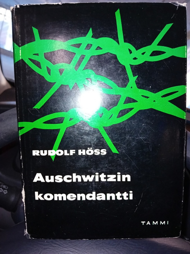 Höss : Auschwitzin komendantti ( SIS POSTIKULU )