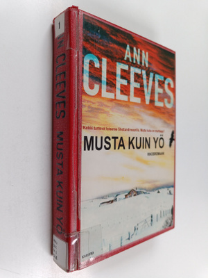 Ann Cleeves : Musta kuin yö