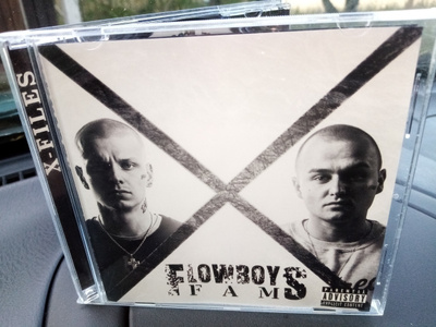 CD Flowboysfam :  X-Files ( SIS POSTIKULU)