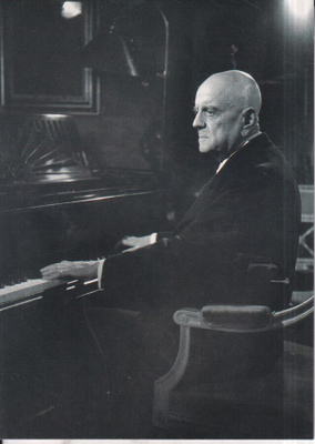 Jean Sibelius . e180