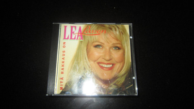 Lea Laven – Mitä Rakkaus On