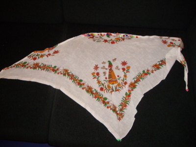 HUIVI ohutta pellavaa 145x55cm 80-luvulta