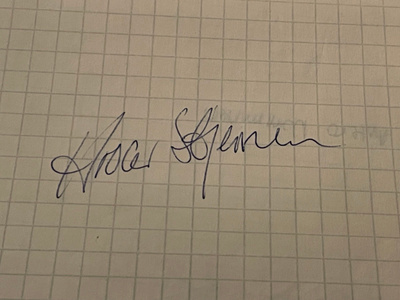 Hroar Stjernen nimikirjoitus paperilla