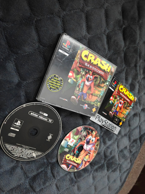Crash Bandicoot Big Box peli ps1