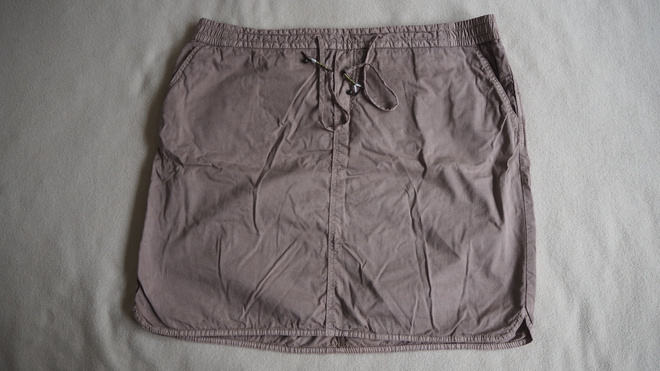ESPRIT hame, koko 46, beige, UUDENVEROINEN