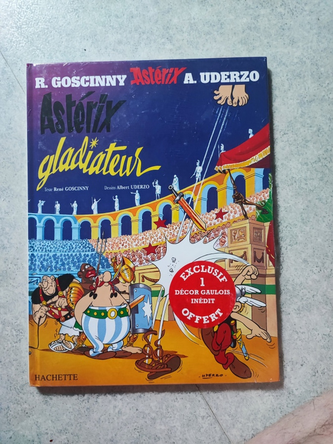 Asterix gladiateur UUSI Rene Goscinny & Albert Uderzo