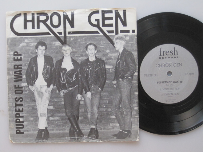 CHRON GEN Puppets Of War 7" vinyyli-ep