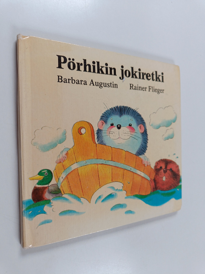 Barbara Augustin : Pörhikin jokiretki