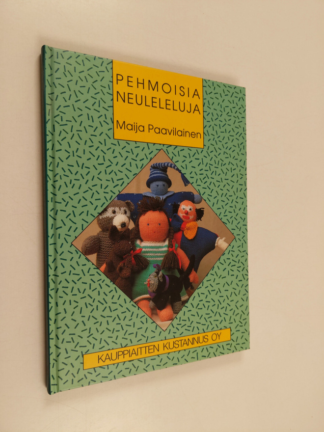 Maija Paavilainen : Pehmoisia neuleleluja