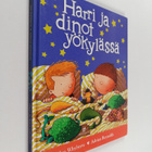 Ian Whybrow : Harri ja dinot yökylässä - pikkukuva 1