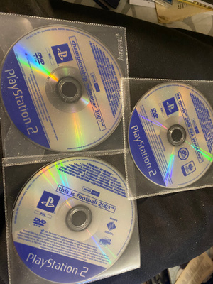 PS2 kolme jalkapallopeliä