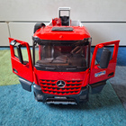 Kuorma-auto Mercedes-Benz Arocs, vaihtolava ja kaivinkone - pikkukuva 1